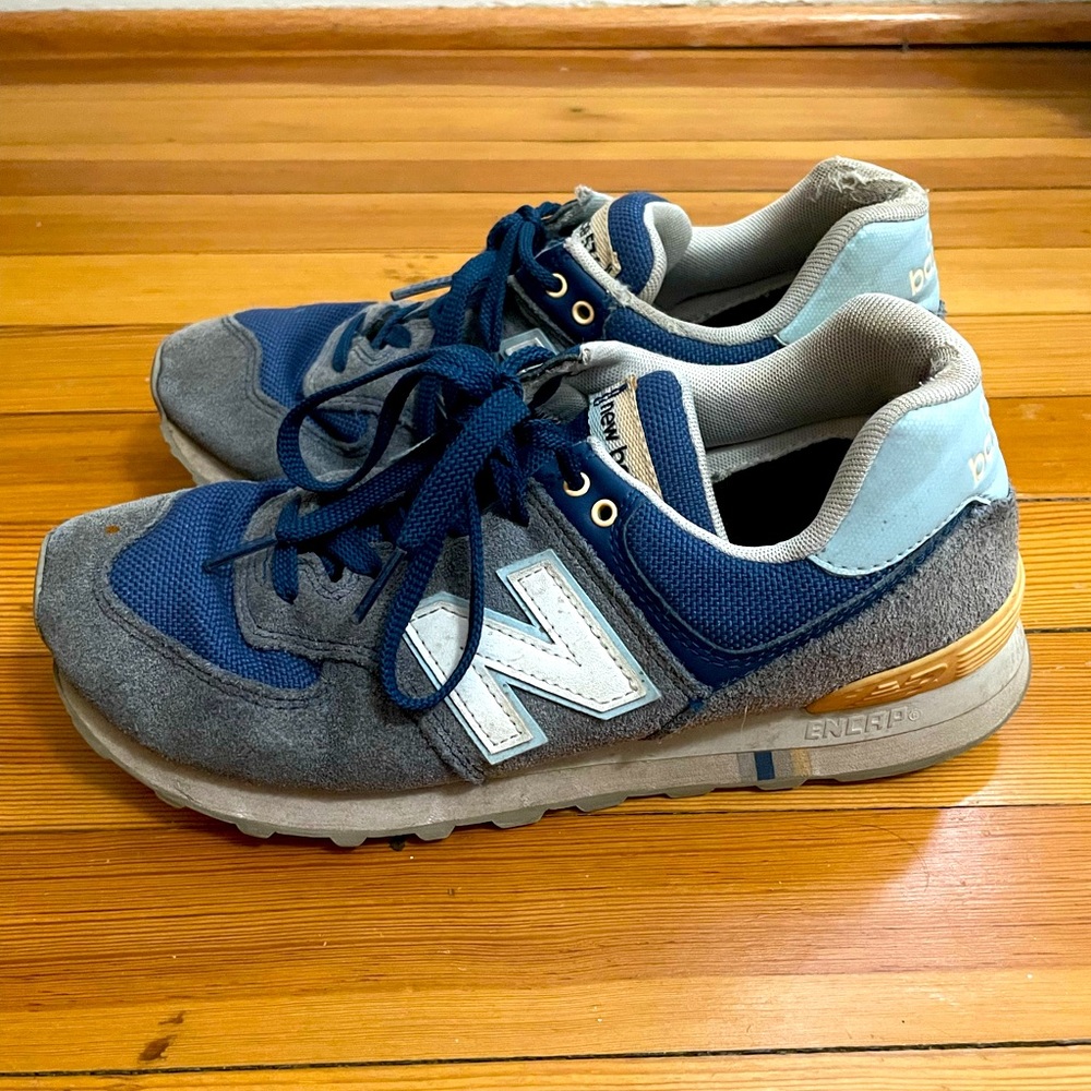 New Balance Women 574 blue creamsicle